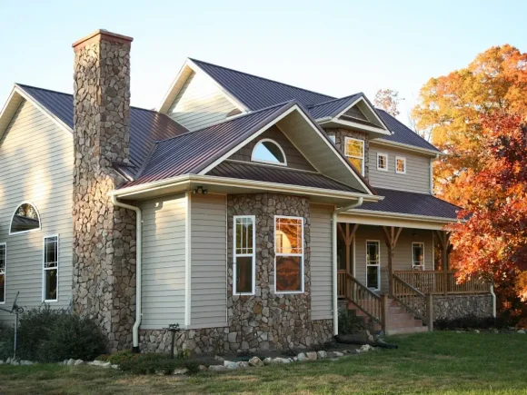house-wmetal-roof