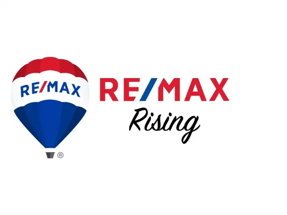 logo balloon on left