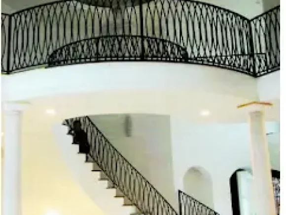 wh9